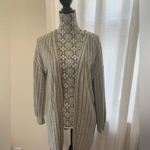 Light grey ribbed cardigan